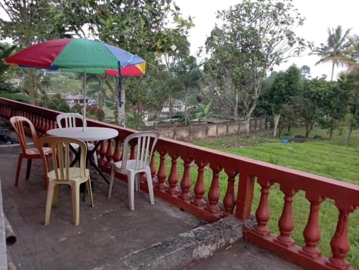 Villa Sentebale Bogor Bagian luar foto